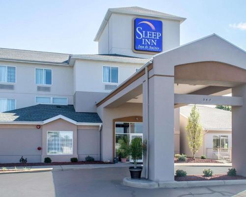 Фотография гостиницы Sleep Inn & Suites Port Clinton