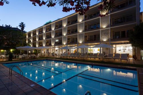 Фотография гостиницы Hotel Araxa - Adults Only