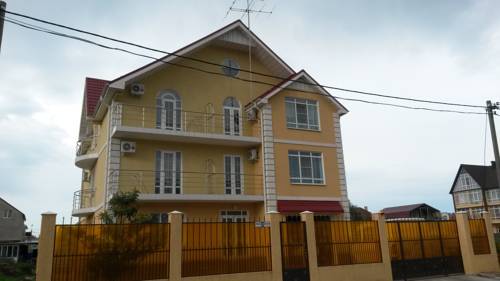 Фотография гостевого дома Апрельский