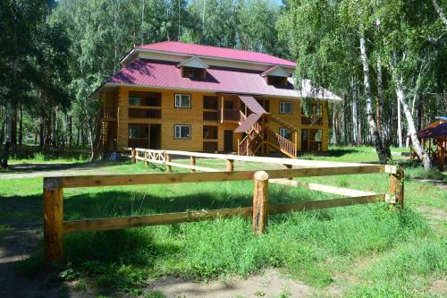 Фотография гостиницы База отдыха Белая