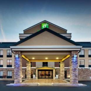 Фотографии гостиницы 
            Holiday Inn Express Hotel & Suites Cedar Rapids I-380 at 33rd Avenue, an IHG Hotel