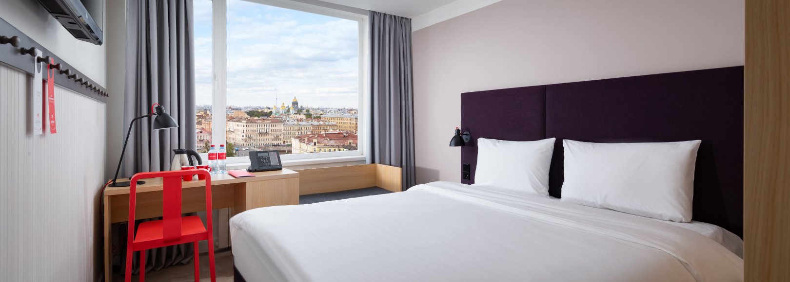 Фотография гостиницы AZIMUT Сити Отель Санкт-Петербург