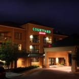 Фотография гостиницы Courtyard by Marriott Flint Grand Blanc