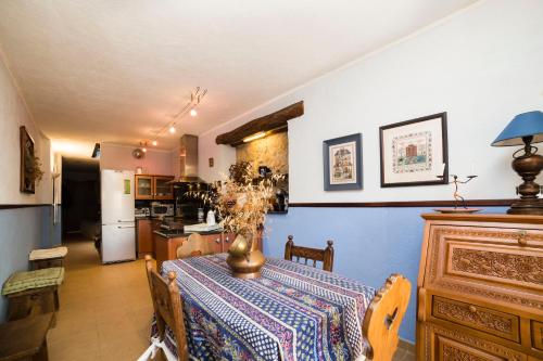 Фотография гостевого дома Rural Colldejou Cal Caterí