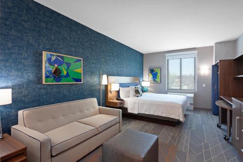 Фотография гостиницы Home2 Suites By Hilton Temecula