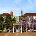 Фотография гостевого дома Powdermills Country House Hotel