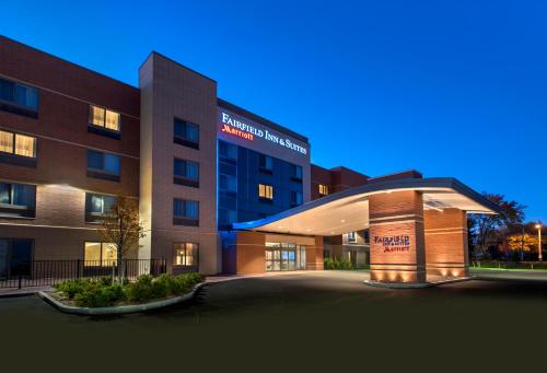 Фотография гостиницы Fairfield Inn & Suites by Marriott Syracuse Carrier Circle