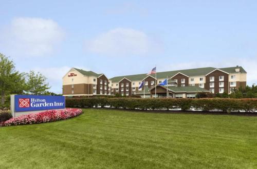 Фотография гостиницы Hilton Garden Inn Islip/MacArthur Airport