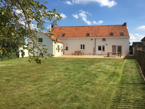 Фотография гостевого дома "De VRIJBOS ROUTE" alleenstaande dubbele woning!