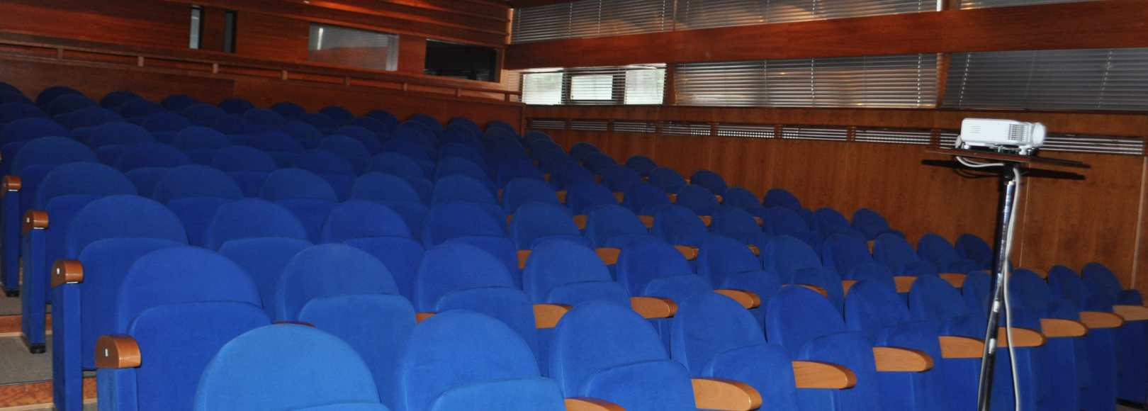 Фотография конференц-зала Обь на 120 человек