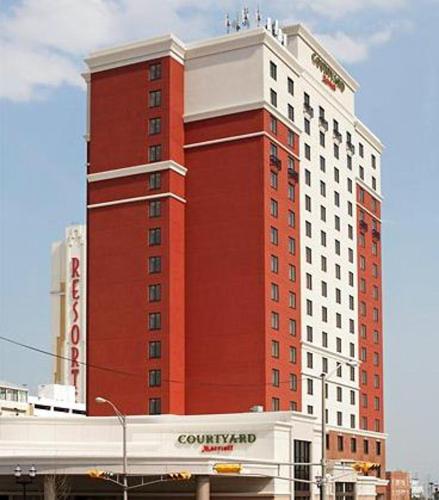 Фотография гостиницы Courtyard by Marriott Atlantic City Beach Block