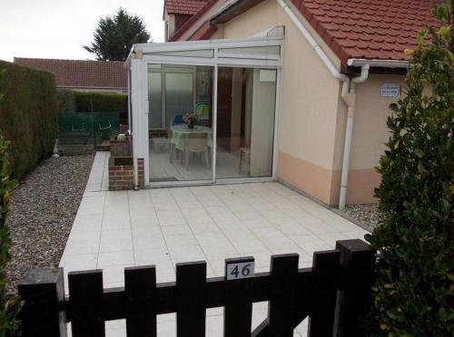 Фотография гостевого дома Maison de 2 chambres a Le Crotoy a 300 m de la plage avec jardin amenage et wifi