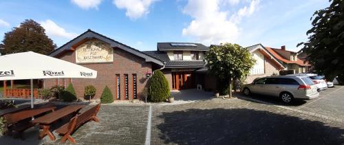 Фотография мини отеля Restauracja i hotel Pod Kasztanami