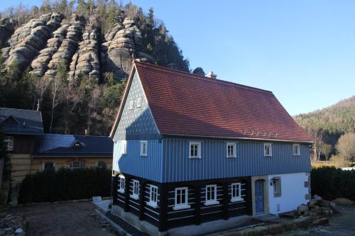 Фотография гостевого дома Oberlausitzer Ferienhaus Gebirgshäusl Oybin