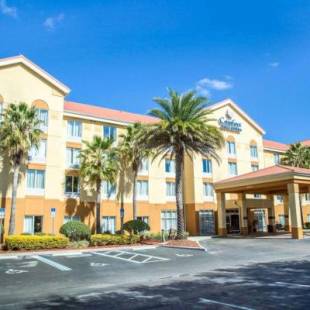 Фотографии гостиницы 
            Comfort Inn & Suites Orlando North