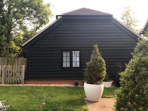 Фотография гостевого дома Windmill Cottage