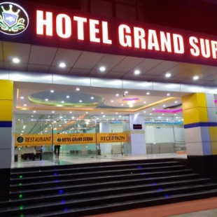 Фотография гостиницы Grand Surma Hotel