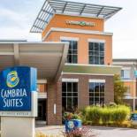 Фотография гостиницы Cambria Hotel Traverse City