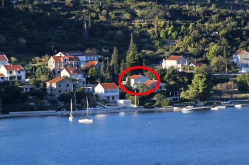 Фотография гостевого дома Apartments by the sea Slano, Dubrovnik - 8599