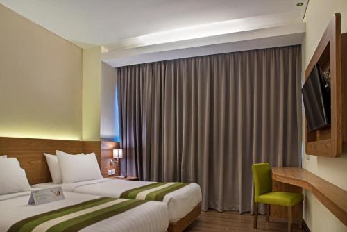 Фотография гостиницы Grand Whiz Poins Simatupang Jakarta