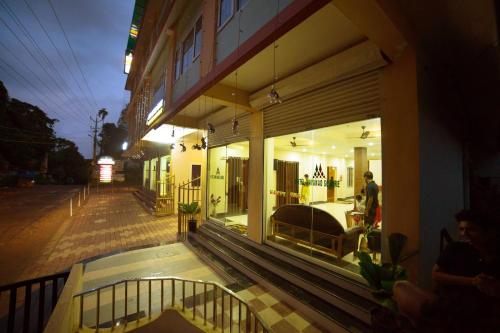 Фотографии гостиницы 
            Hotel Wayanad Square