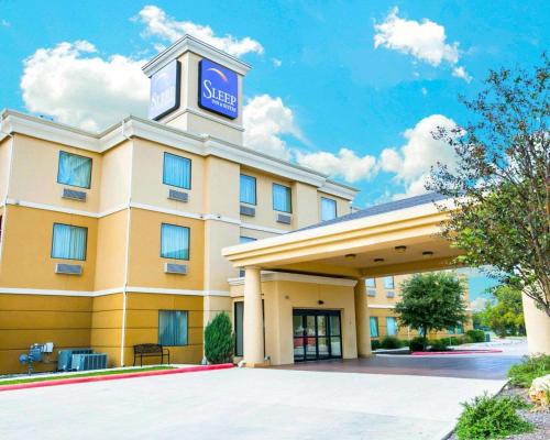 Фотографии гостиницы 
            Sleep Inn and Suites New Braunfels