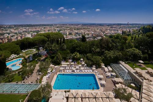 Фотография гостиницы Rome Cavalieri, A Waldorf Astoria Hotel