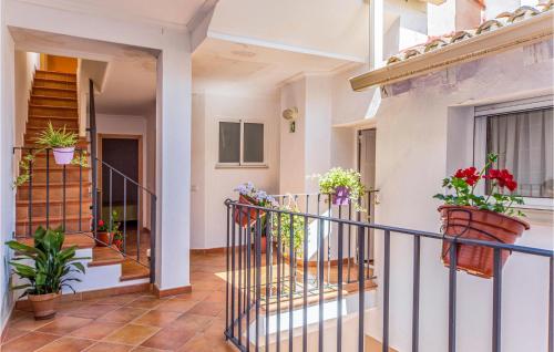 Фотография гостевого дома Stunning home in Godelleta with WiFi and 6 Bedrooms