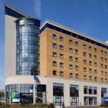 Фотография гостиницы Holiday Inn Express London - Newbury Park, an IHG Hotel