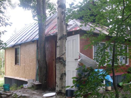 Фотография кемпинга Домик в лесу