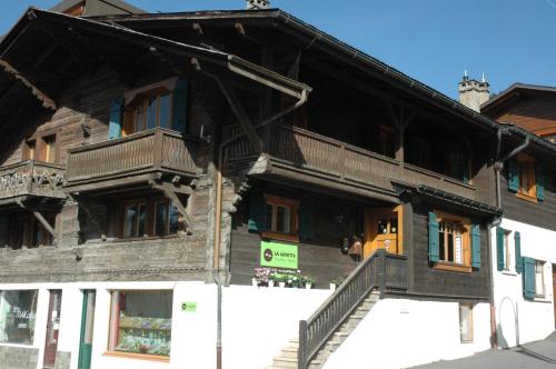 Фотография гостевого дома Chalet la Griotte