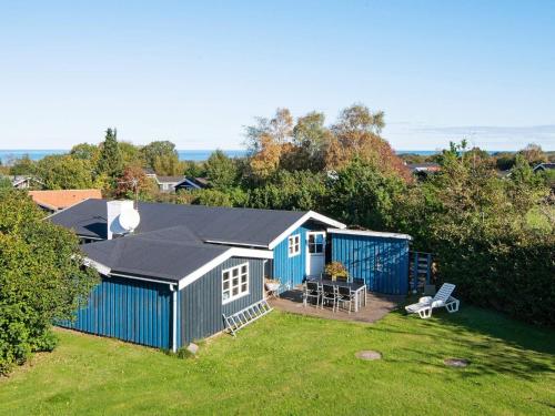 Фотография гостевого дома 6 person holiday home in Glesborg