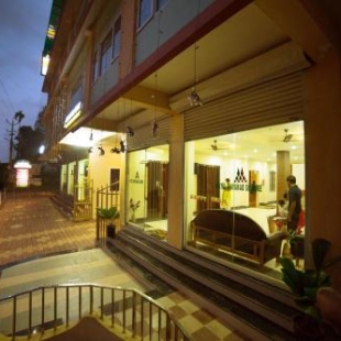 Фотография гостиницы Hotel Wayanad Square