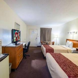 Фотографии мини отеля 
            Red Roof Inn Clarksville