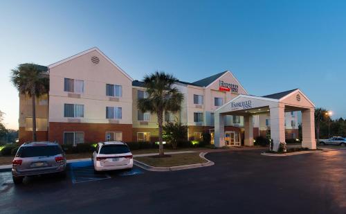Фотография гостиницы Fairfield Inn Orangeburg