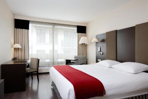 Фотография гостиницы NH Hotel Stephanie