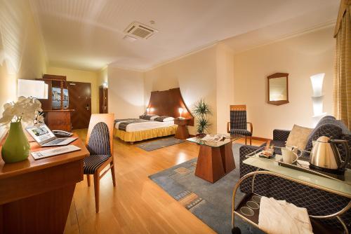 Фотография гостиницы Grandhotel Zvon