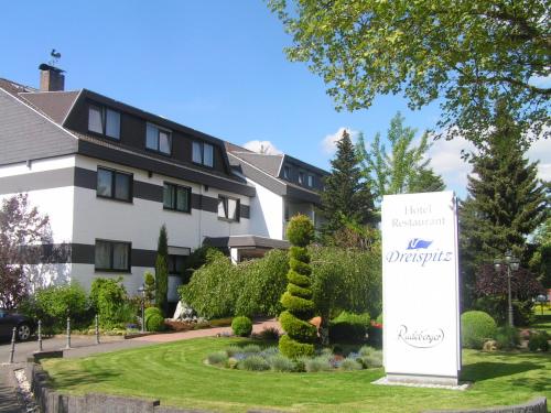 Фотография гостиницы Hotel - Garni - Dreispitz