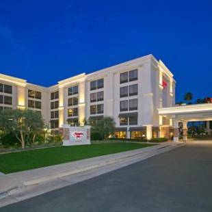 Фотографии гостиницы 
            Hampton Inn by Hilton San Diego - Kearny Mesa