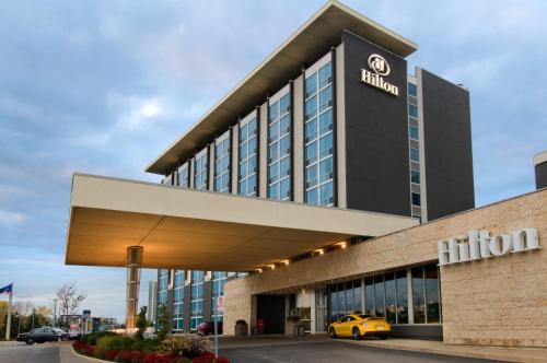Фотография гостиницы Hilton Toronto Airport Hotel & Suites