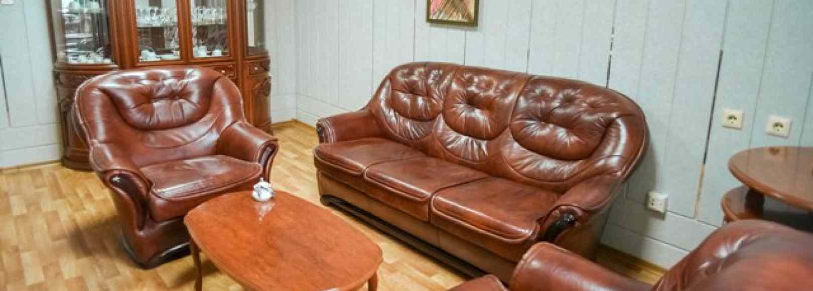 Фотография комнаты для переговоров Комната переговоров Сургутской ТПП