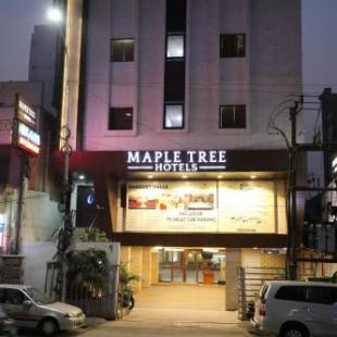 Фотографии гостиницы 
            Maple Tree Hotel