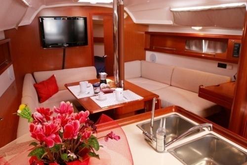 Фотография мини отеля Boat & Sailing Torregrande Sinis Yachting