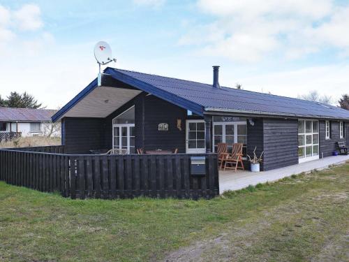 Фотография гостевого дома Holiday home Hirtshals X