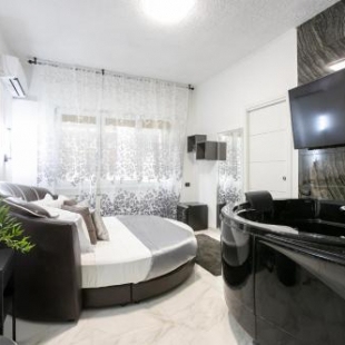 Фотография гостиницы Gregorio VII Luxury Suites San Damaso