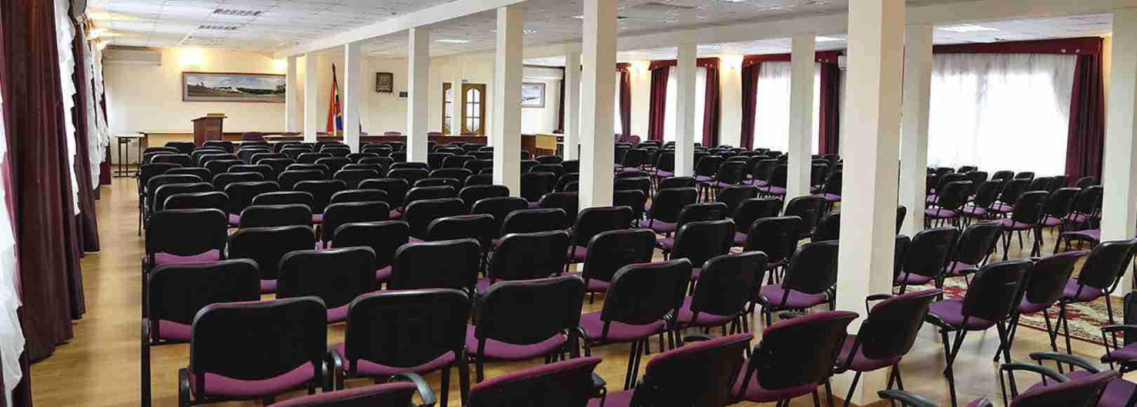 Фотография конференц-зала Конференц-зал Большой