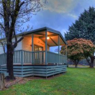 Фотографии базы отдыха 
            Beechworth Lake Sambell Caravan Park