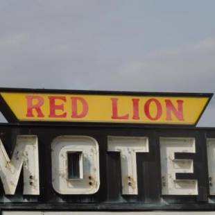 Фотографии мотеля 
            Red Lion Motel Southampton