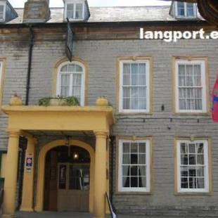 Фотографии гостиницы 
            Langport Arms Hotel