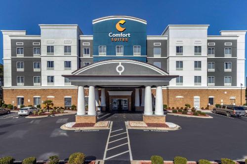 Фотографии гостиницы 
            Comfort Suites Florence I-95